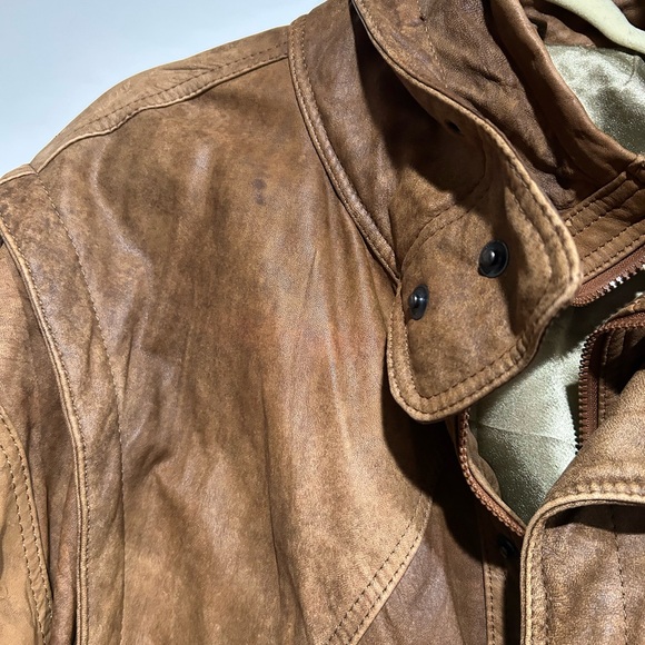 Brown Bomber Jacket in Soft Lamb Skin - Picture 8 of 10